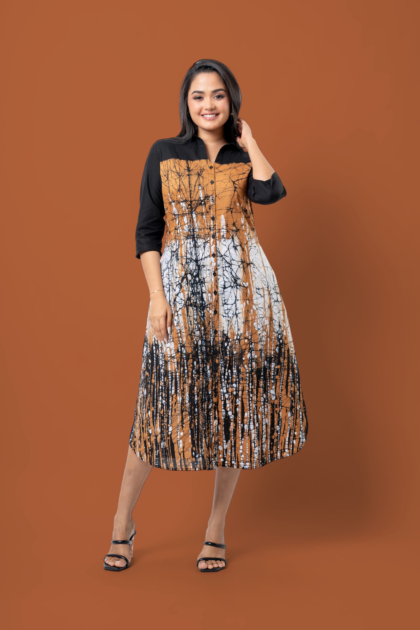 Splatter Patterned Batik Midi Dress - Image 4