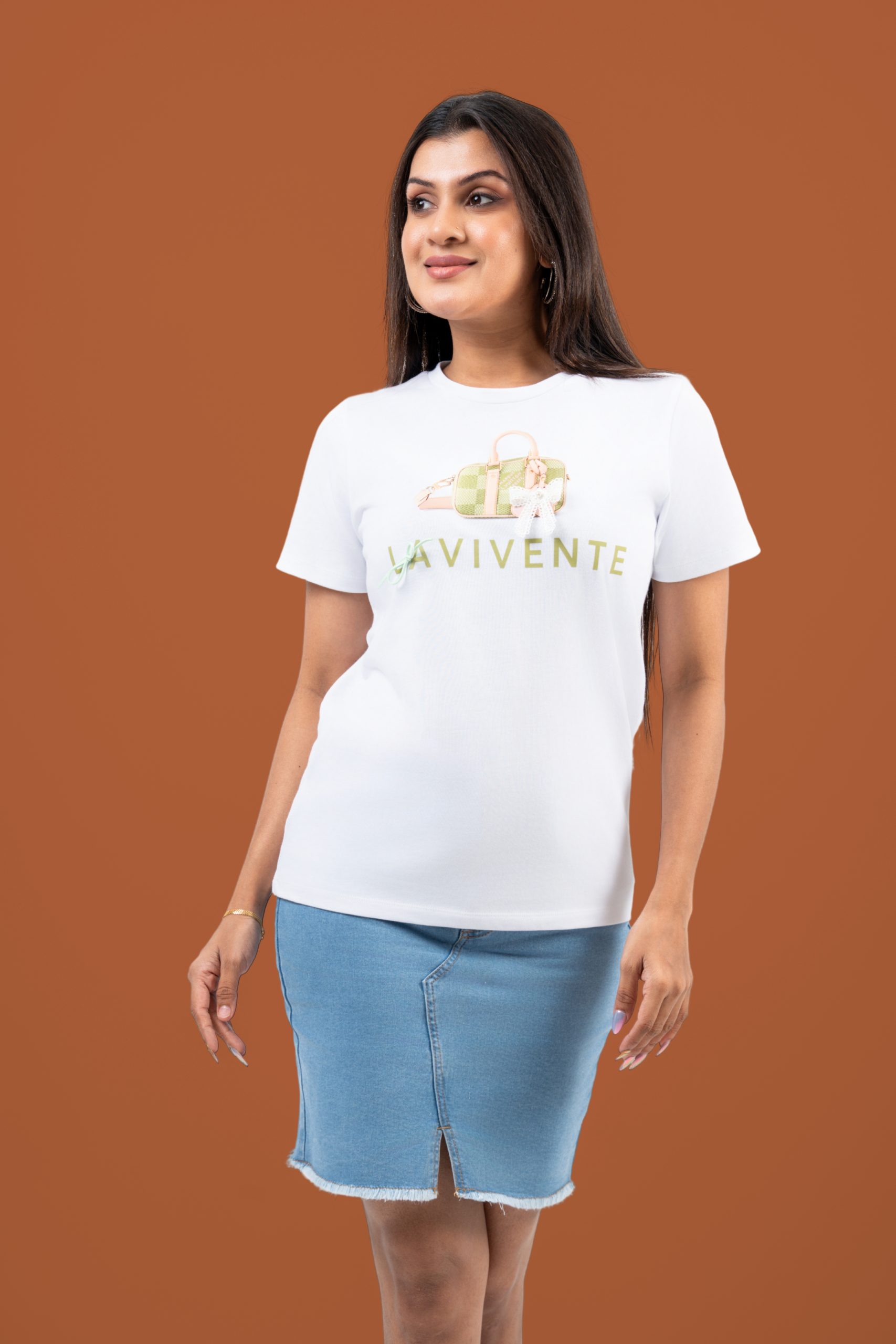 Bow Detail Graphic Printed T-Shirt - Image 3