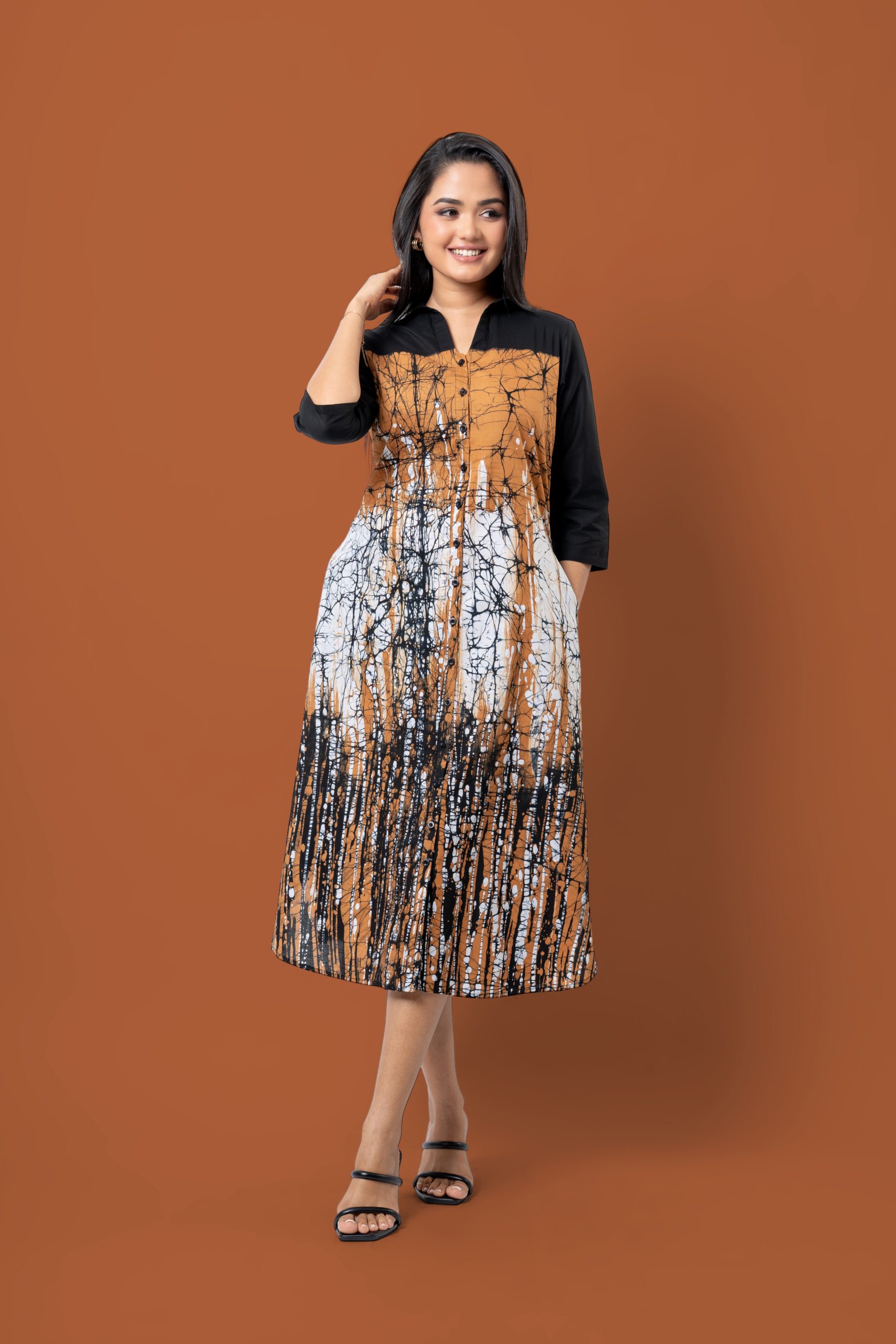 Splatter Patterned Batik Midi Dress - Image 6