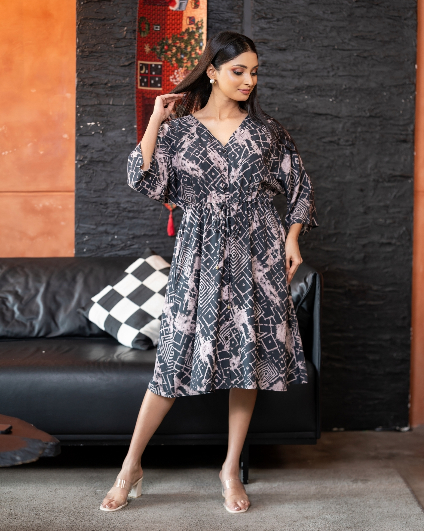 Button-Down Front Gathered Tie-Up Short Dress - Image 2