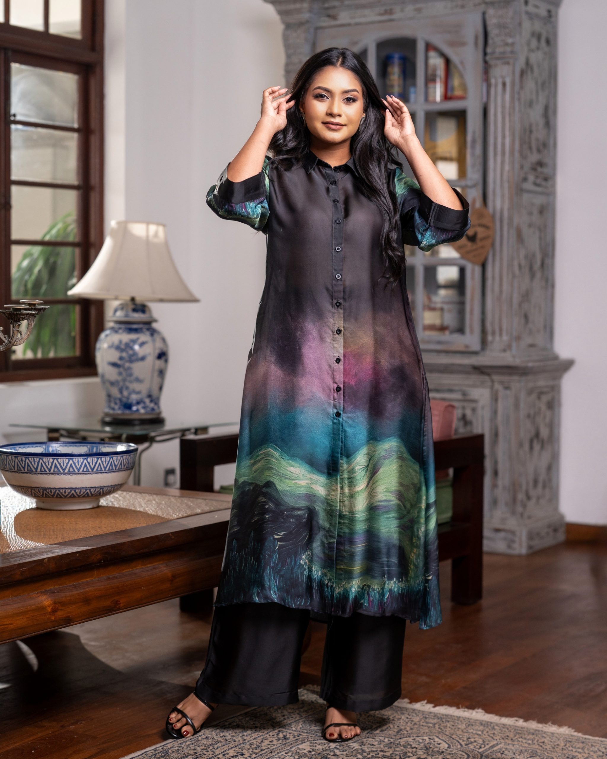 The Aurora Print Longline Shirt Tunic and Pant Set - Image 2