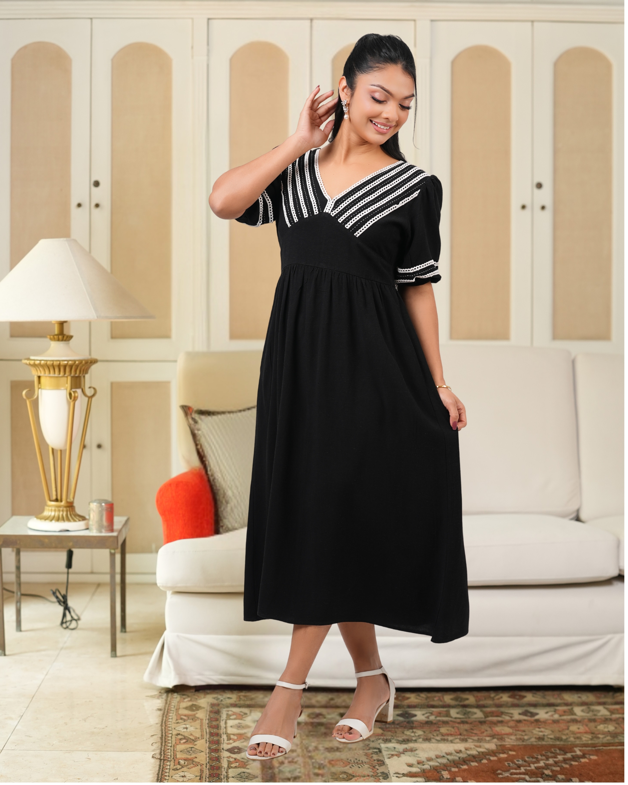 Lace Embroidered Empire Waistline Midi Dress - Image 3