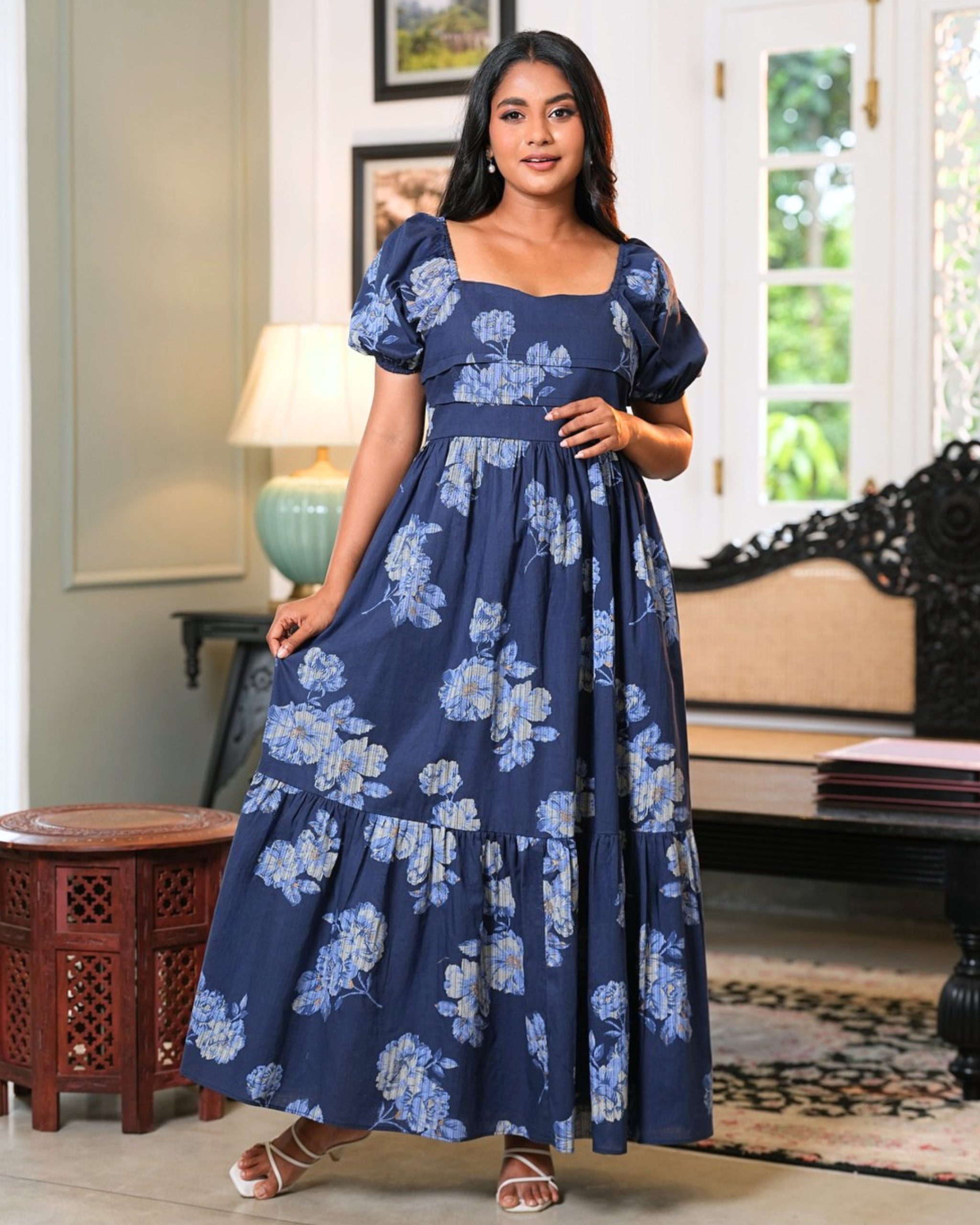 Sweetheart Neckline Puffed Sleeve Maxi Dress