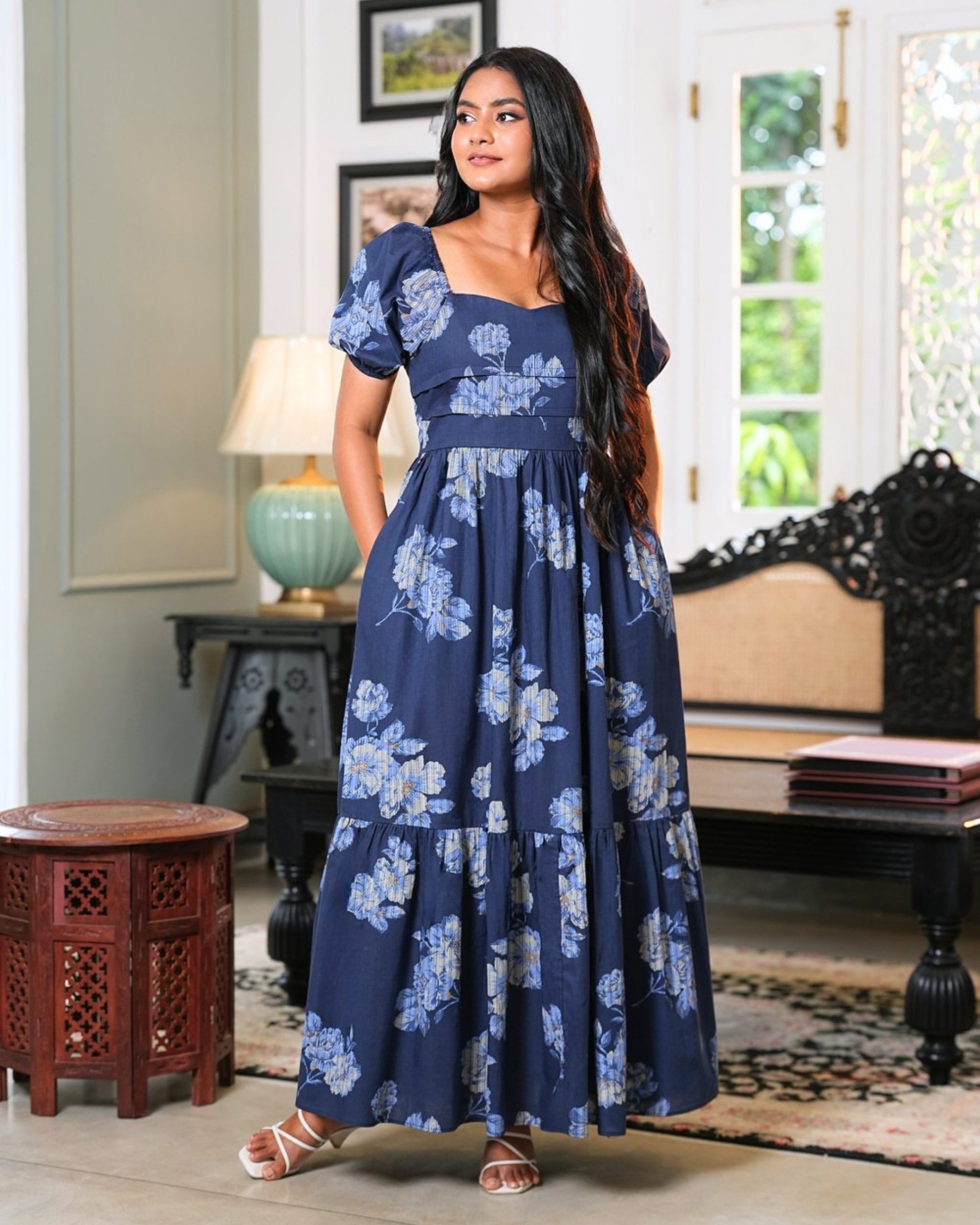 Sweetheart Neckline Puffed Sleeve Maxi Dress - Image 2
