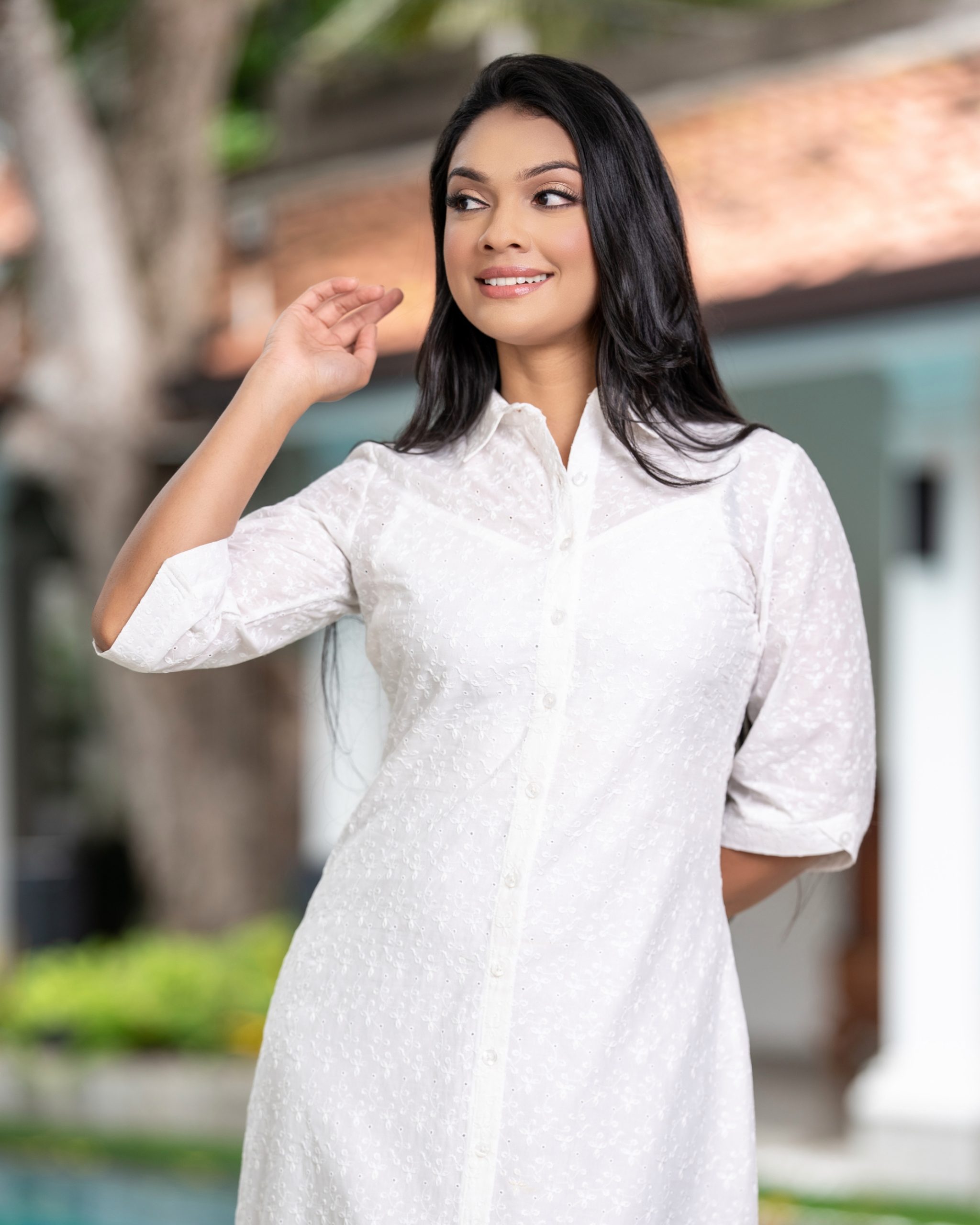 Button-Front Point-Collar Maxi Shirt dress - Image 5