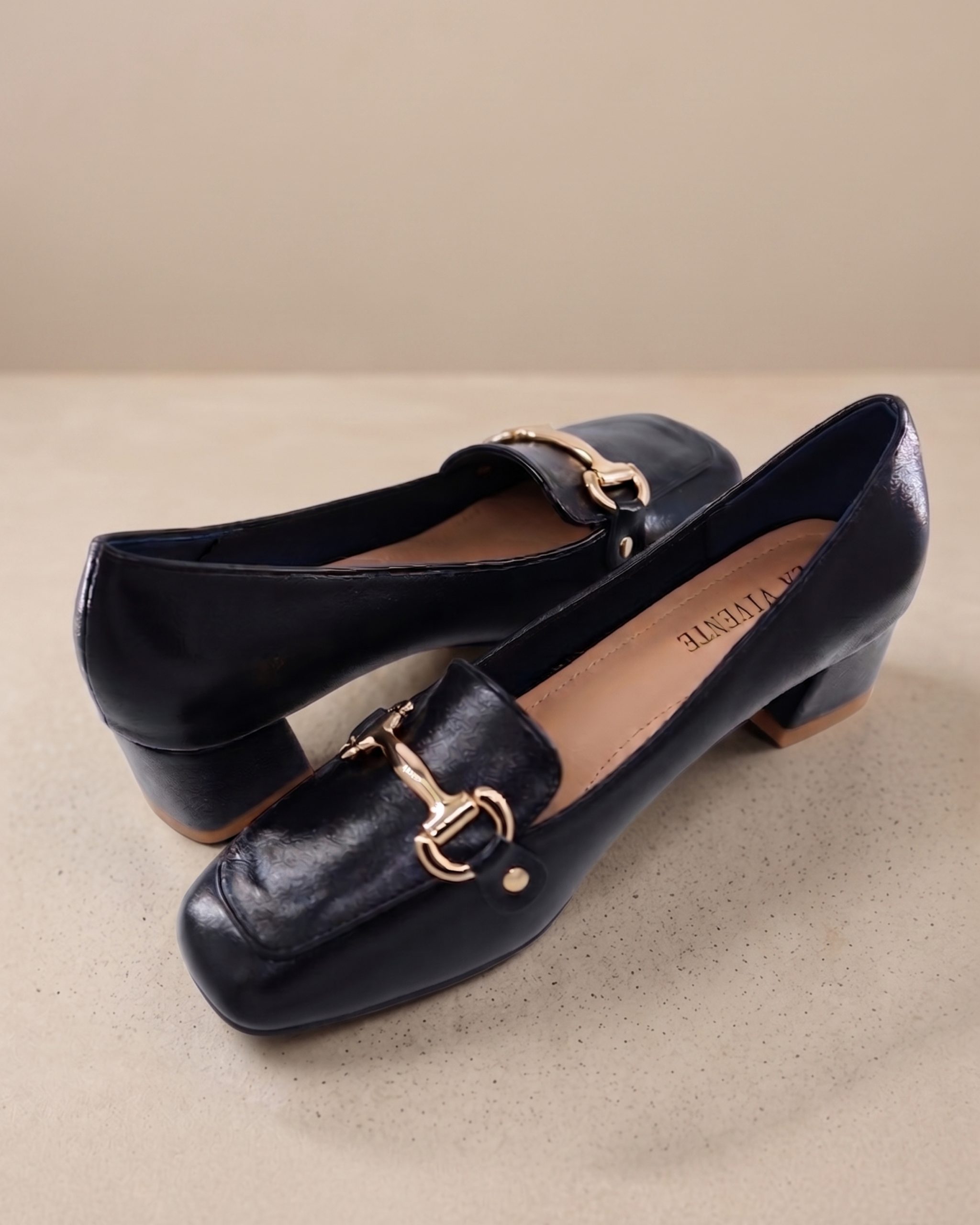Bow Detail Pump Heel - Image 5