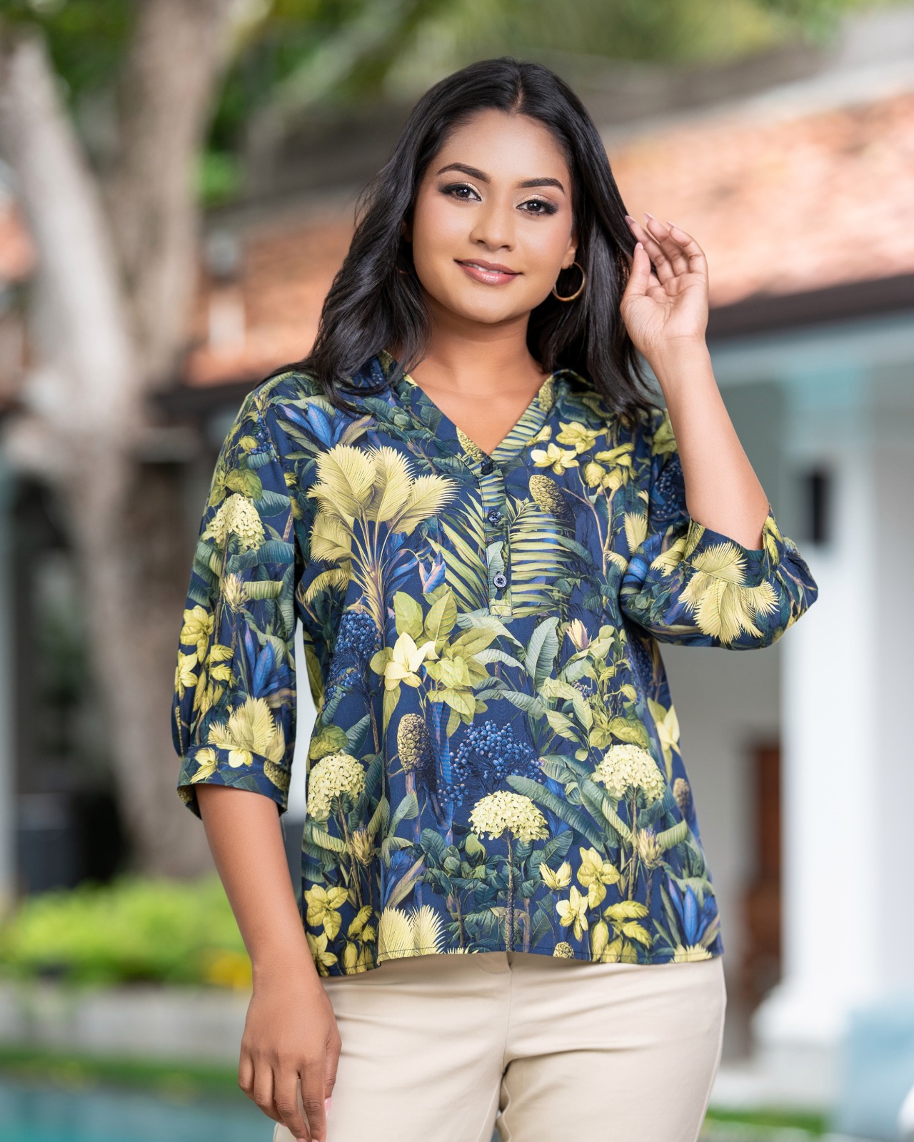 Short Sleeve Tropical Printed Blouse