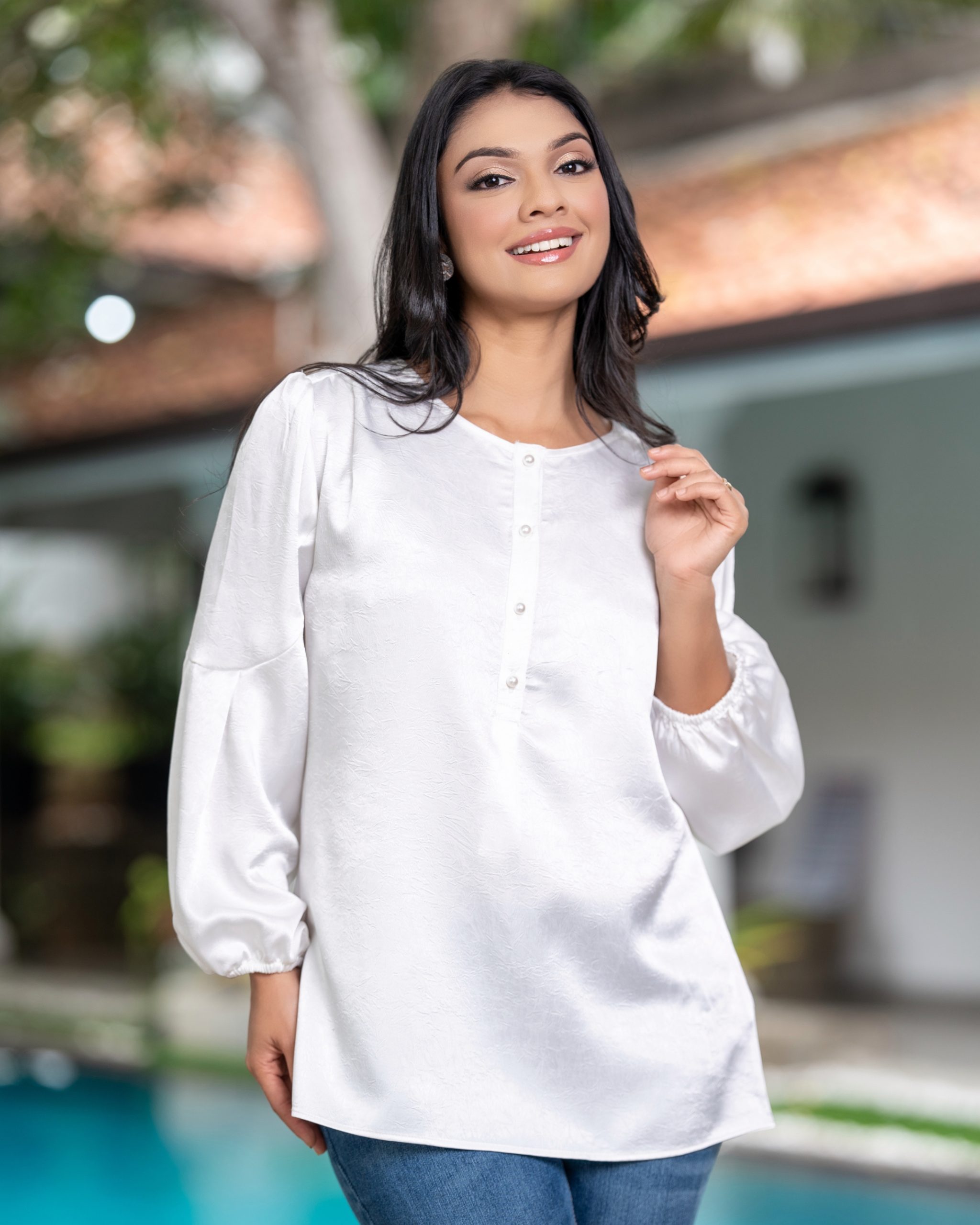 Pearl Button-Up Puff Sleeve Blouse