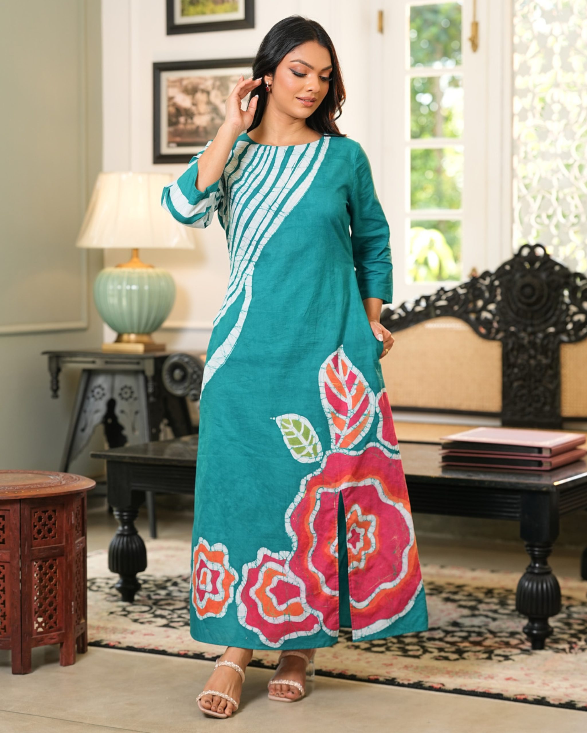 Abstract Detailed Batik Maxi Dress - Image 3