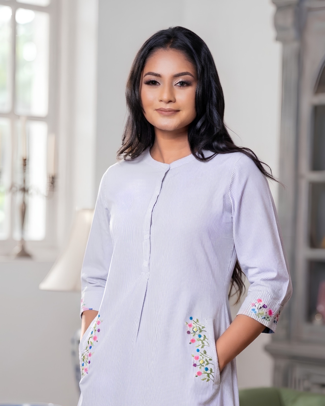 The Posy Pocket Embroidery Detailed Short Dress - Image 5