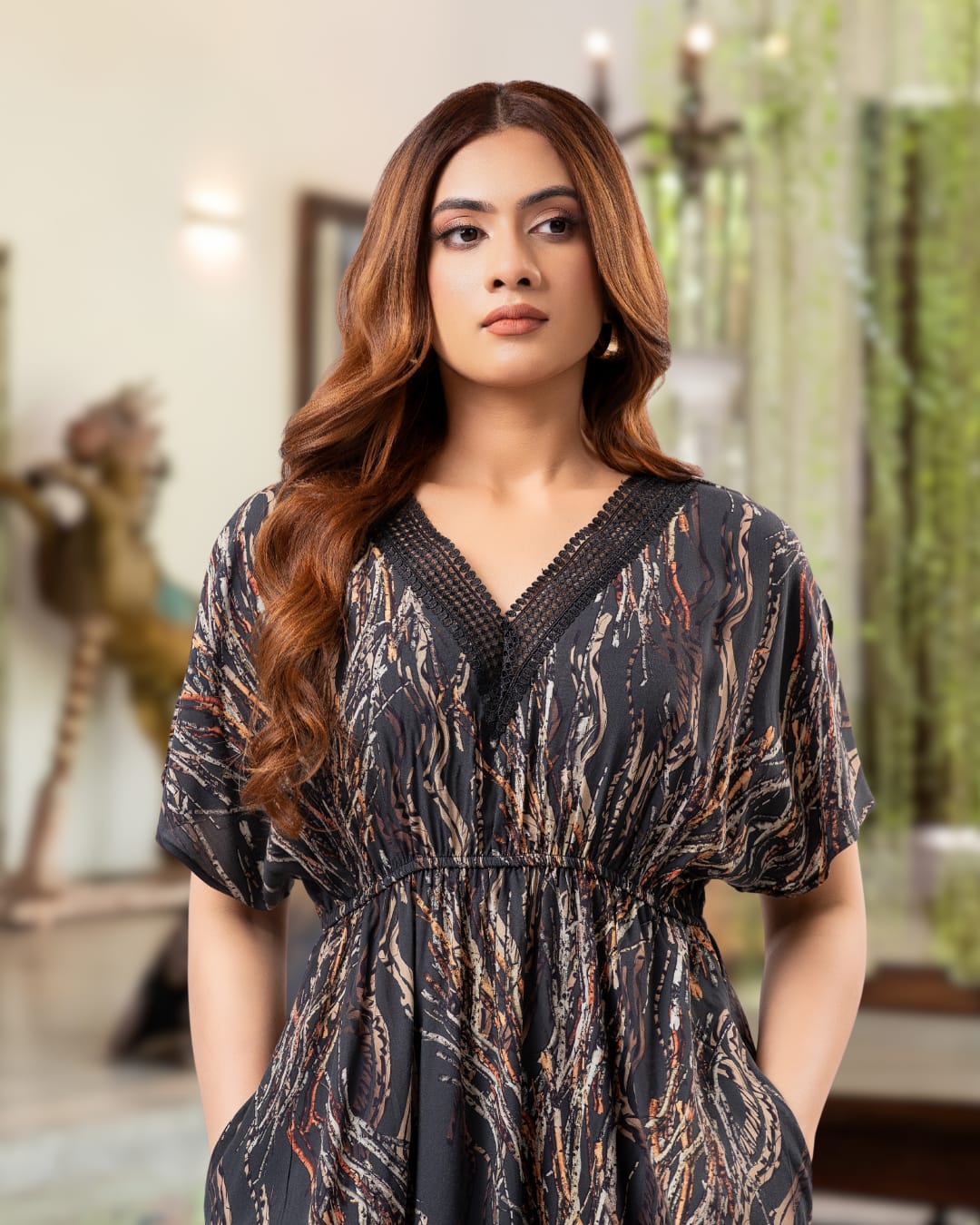 Elastic Empire Waist Short Dress with Lace Neck Detail - Image 2